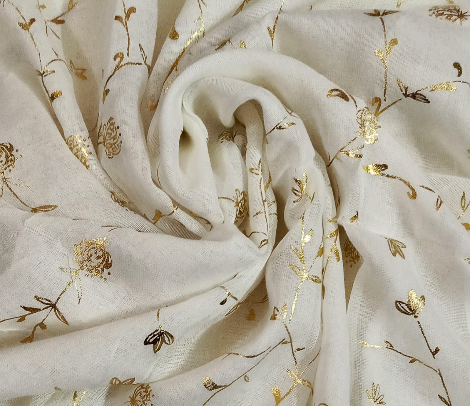 Elegant Off-White Foil Printed Lawn Scarf